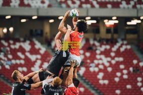 华体会网站|斯波教练赛后惊喜淋水礼，我还在想是否晋级，发现就一个人被浇水了