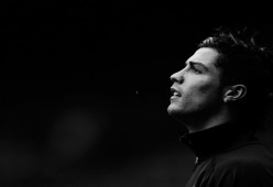 【华体会官方】欧冠赛场爆冷，曼城轮换阵容失算，客场0-2不敌勒沃库森，英超劲旅遭遇赛季首败