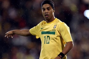 华体会官网|伊万教练，客征新加坡矢志夺胜 以应对硬仗标准周全备战