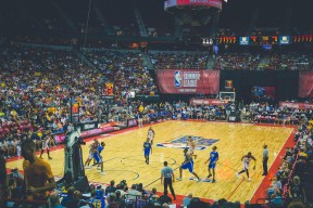 【华体会官网】金鹤范坦言金玟哉上榜存变数 转会结果左右参赛前景