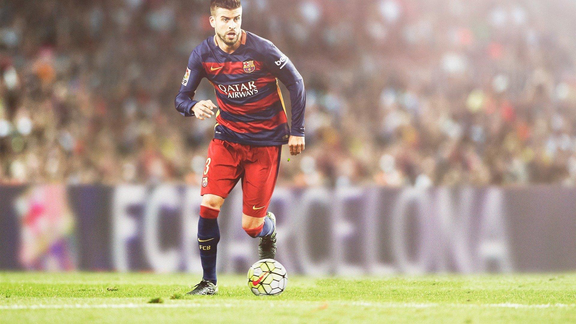 欧冠官方账号Highlight库库雷利亚防守亚马尔瞬间，国家队队友的熟悉对决彰显赛场智慧